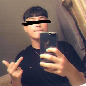 Meet your Posher, Cesar